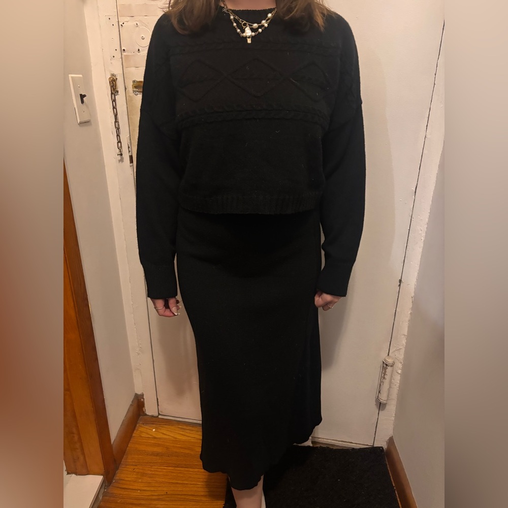 Pinkyotto Black Knit Sweater Set